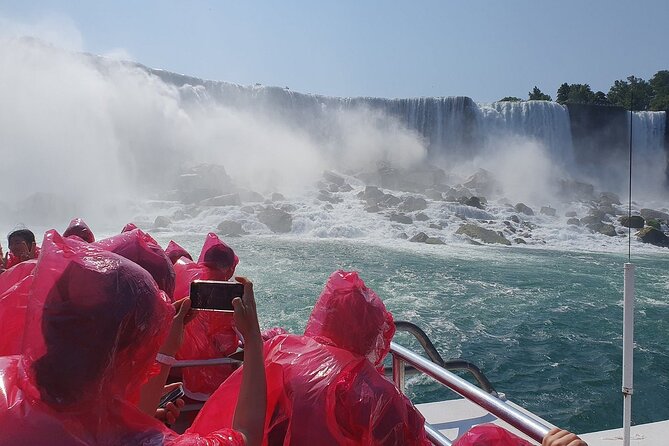 The Best All-Inclusive Walking Tour of Niagara Falls Canada - Customer Feedback and Highlights of the Tour