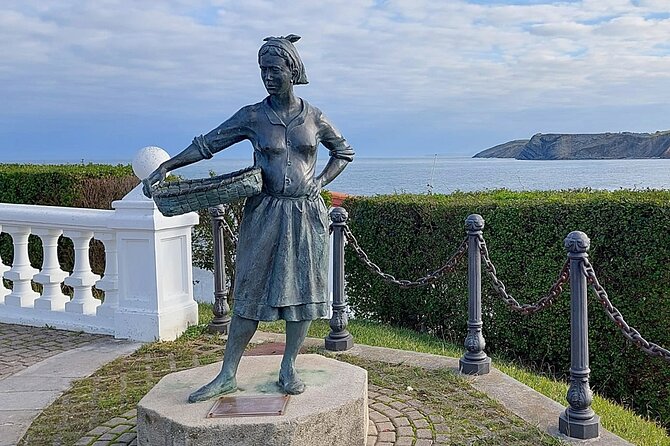 The Capricho De Gaudí and Comillas Tour  - Santander - Pricing