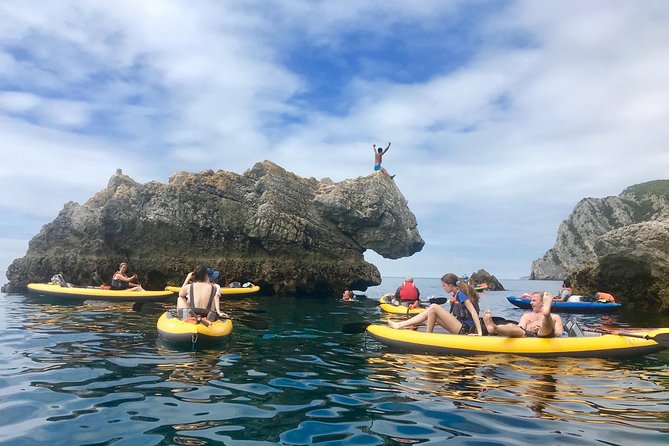 The Lisbon Kayak Day Tour (Transport & Picnic at Beach) - Cancellation Policy