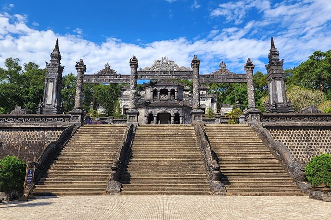 Thien Mu Pagoda and Tombs Tour by Boat and Car - Common Questions