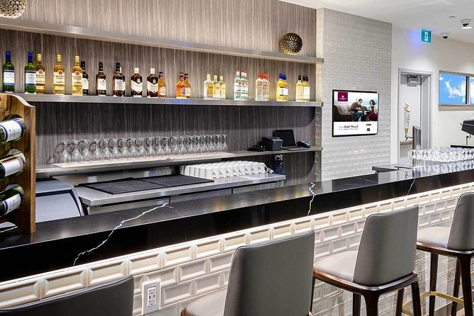Toronto Pearson International Airport Plaza Premium Lounges - Additional Information for Access and Accessibility