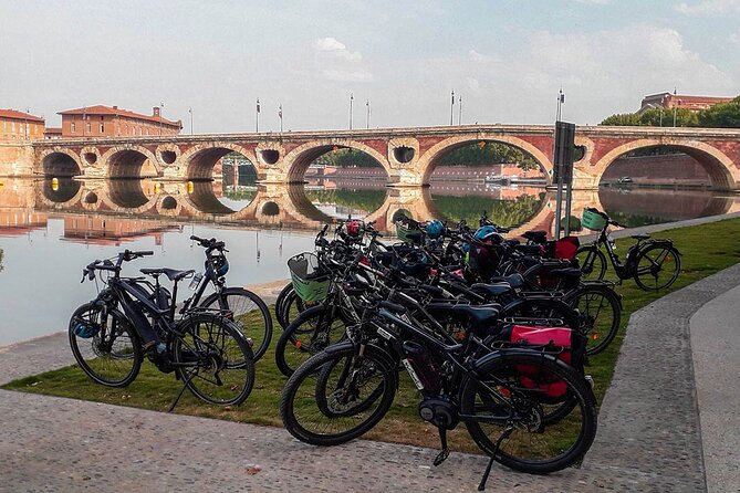 Toulouse E Bike Tour - Riding Along the Scenic Canal De Brienne