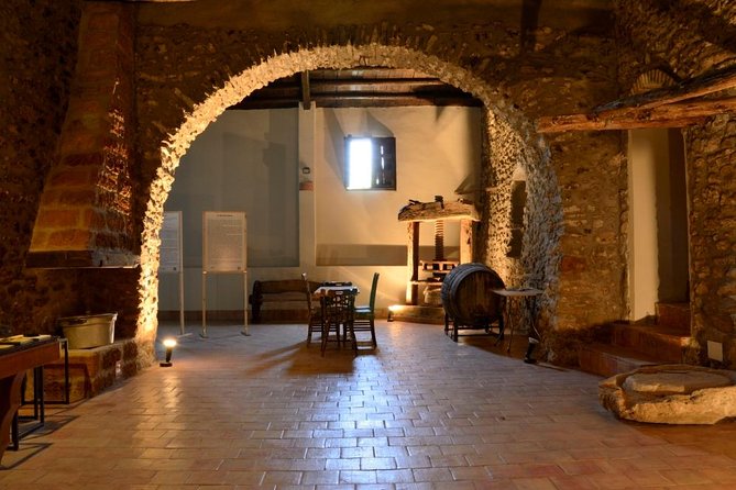 Tour and Soap Personalization at the Soap Museum in Sciacca - Authentic Traveler Reviews