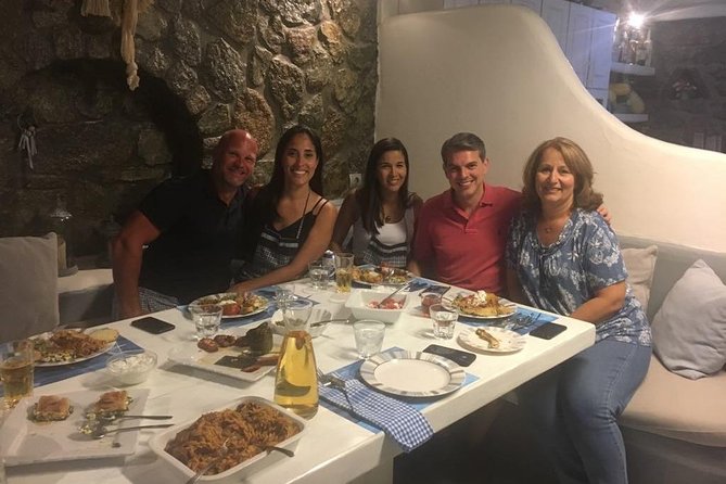 Traditional Lunch or Dinner With Drinks in Mykonos - Common Questions