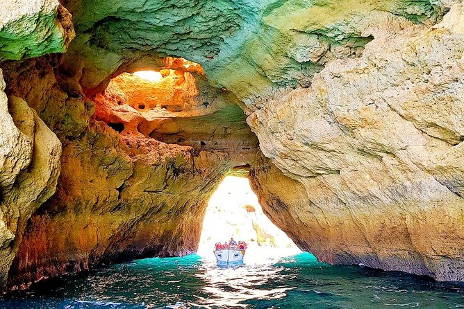 Traditional Tour - Benagil Cave - Directions to Benagil Cave