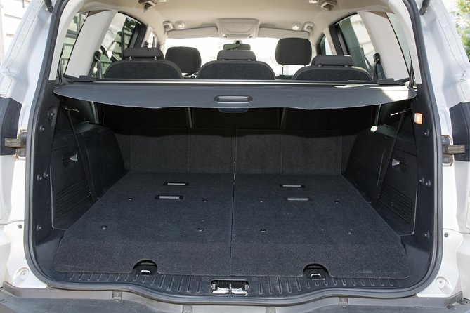 Transfer in Private Minivan From Calgary Airport (Yyc) - Calgary Downtown - Infant Seats and Accessibility Options