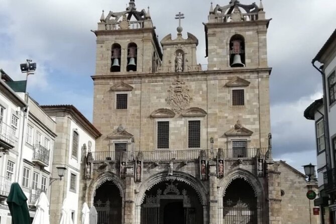 Transfer Porto Santiago De Compostela or Vice Versa With a Stop in Braga - Benefits of a Stop in Braga