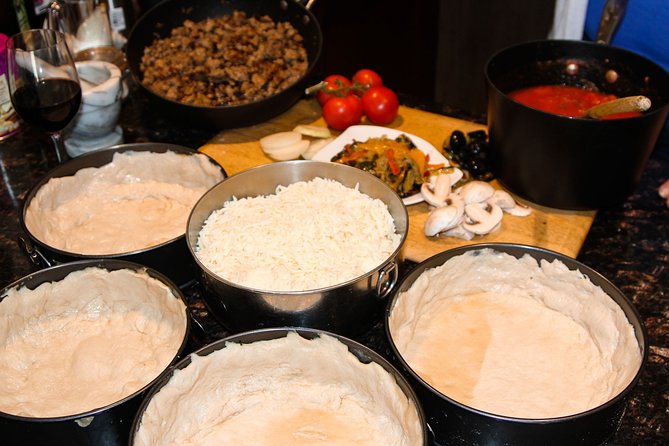 Traveling Spoon Chicago-Style Deep Dish Pizza Private Online Cooking Class - The Sum Up