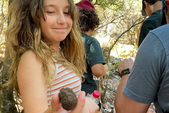 Truffle Hunting, Culinary & Wine Celebration From Elounda - Personalized Guided Tour