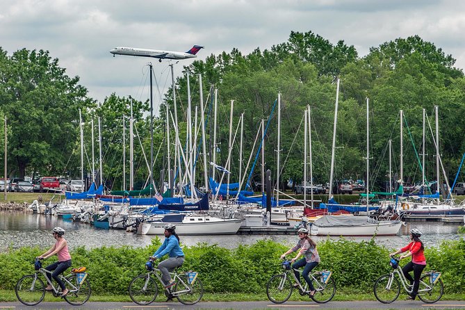 Visit Mount Vernon by Bike: Self-Guided Ride With Optional Boat Cruise Return - Bike Equipment