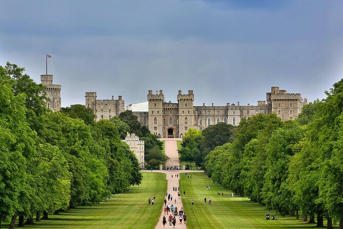 Windsor Castle & Eton Town: Private Full-Day Walking Tour - Historical Significance