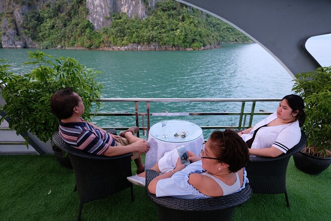Wonderbay Cruise Halong - 1 Day Luxury Cruise - Smaller Group - The Sum Up