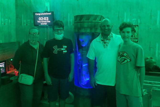 X-FILE Interactive Escape Room in Northfield, New Jersey - Group Size and Ideal Participants