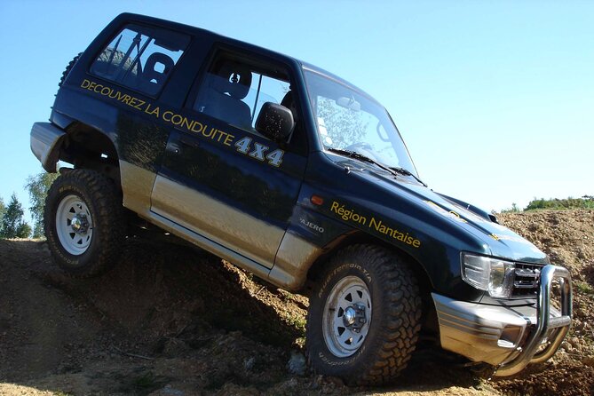 4×4 Crossing Dans Une Propriété Privée En Pays De La Loire