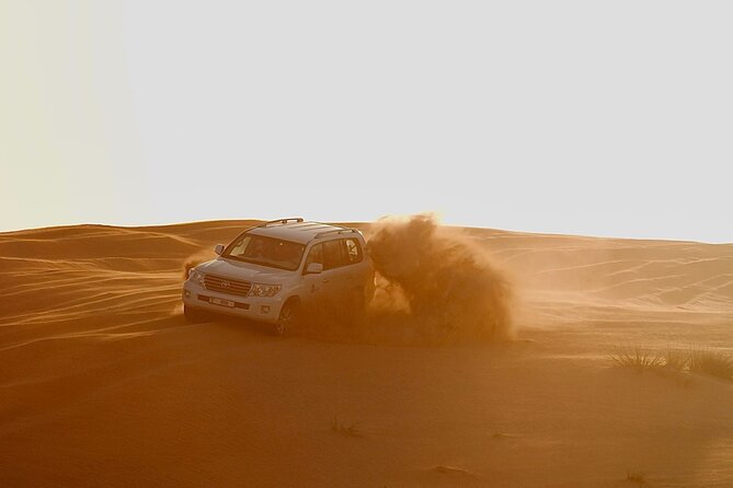 4×4 Desert Safari Abu Dhabi With BBQ Dinner
