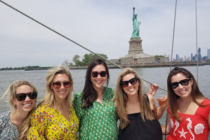 1 Hour Private Charter in New York Harbor for up to 6 People - Cancellation Policy