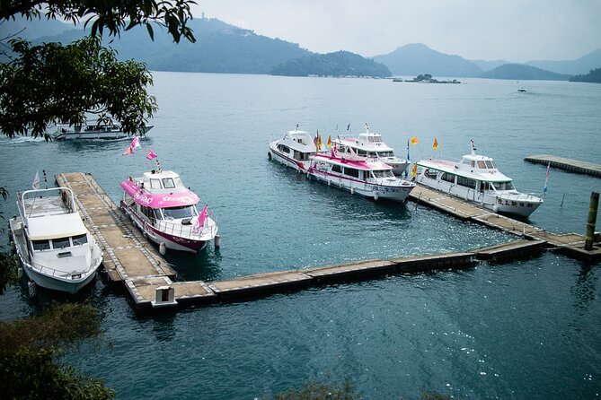 2-Day Family Fun: Taichung, Sun Moon Lake, Leofoo Village Theme Park - Taichung Highlights and Attractions