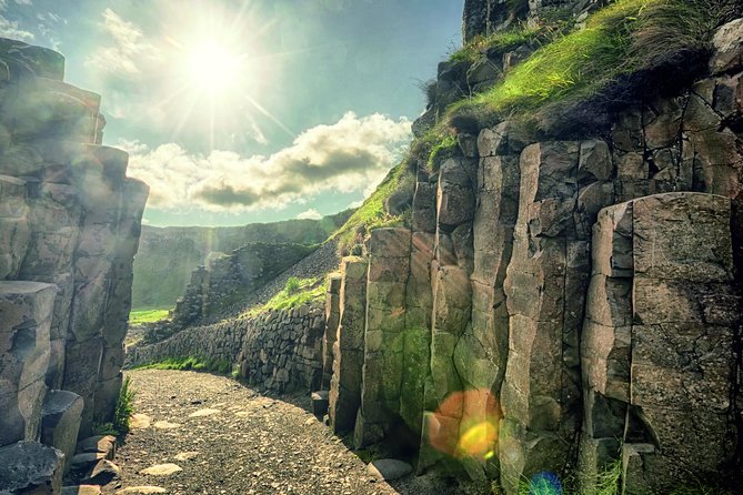 2-Day Northern Ireland Tour From Dublin Including Belfast and Giants Causeway - Tour Details and Pricing