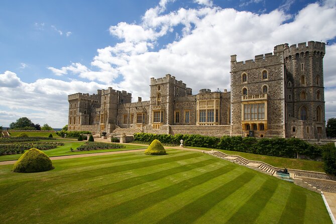 2-Day Windsor, Stonehenge, Bath & Oxford Tour Including Admission - Cancellation Policy and Reviews