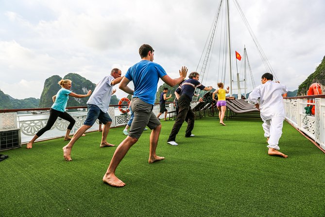 3-Day Cruise Relaxing and Kayaking on Oriental Sails - Inclusions