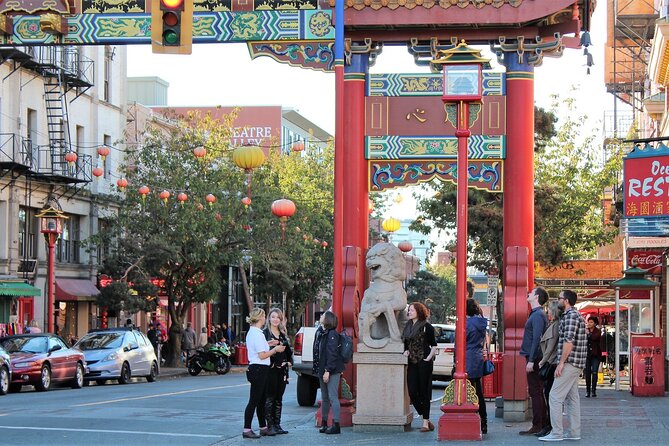 3-Hour Private Walking Tour of Victorias Highlights - Pricing and Copyright Information