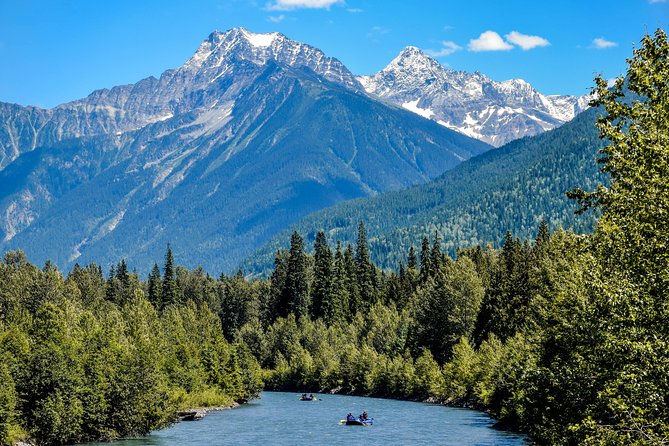 4-hour Guided White Water Rafting Trip  - Revelstoke - Suitable for Beginners and Families