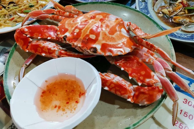 4-Hour Private Yehliu Geopark Tour - Price and Booking Details
