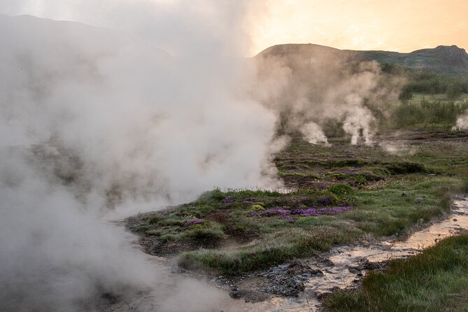 8-Day Luxury Hotel Tour Around Iceland With Airport Pick up - Common Questions