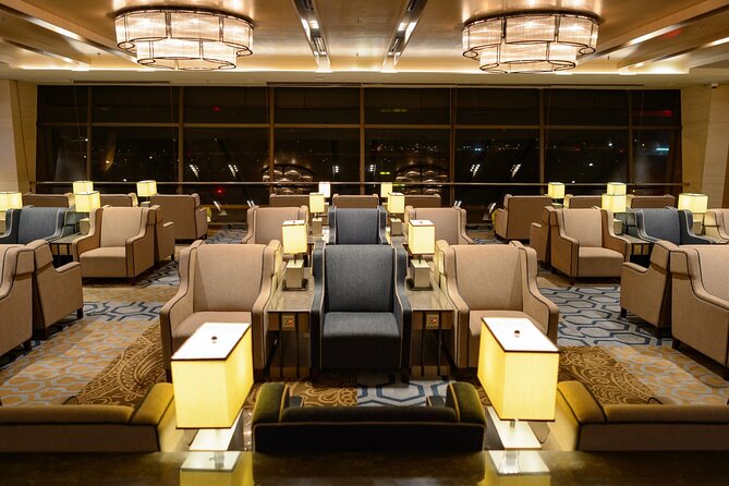 Abu Dhabi International Airport (AUH) VIP Lounge Access - Halal and Vegetarian Food Options