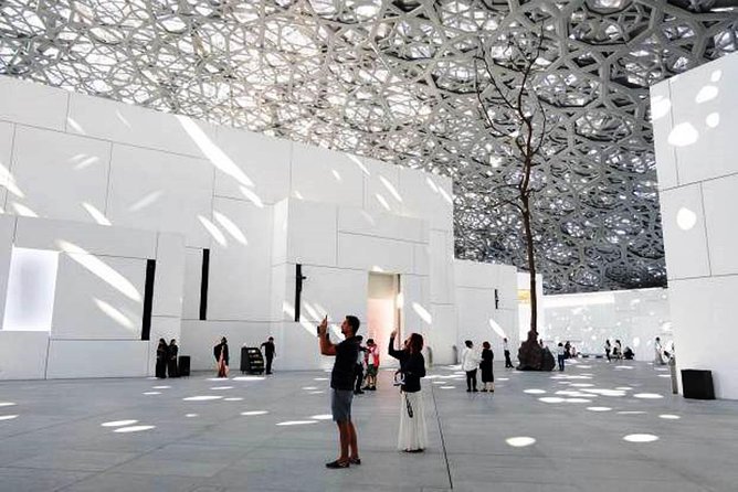 Abu Dhabi Sightseeing With Louvre Museum & Grand Mosque With 5* Lunch - Common Questions