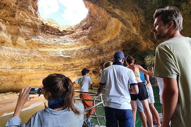 Adventure to the Benagil Caves on a Family Friendly Catamaran - Start at Lagos - Meeting and Logistics