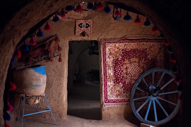 All-inclusive Private Guided 2-day Tour of Sanliurfa - Vibrant City Atmosphere