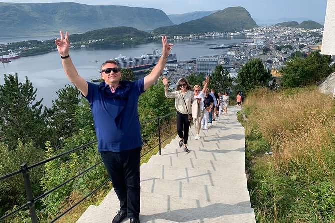 Amazing City Walk in Ålesund - Directions to the Meeting Point