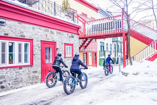 Amazing Winter Guided Biking Adventure in Old Quebec - Immerse Yourself in Old Quebecs Winter Beauty on a Guided Bike Tour