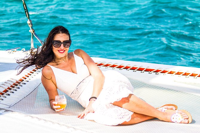 Aruba Happy Hour Sunset Sail With Food and Drinks - Overview