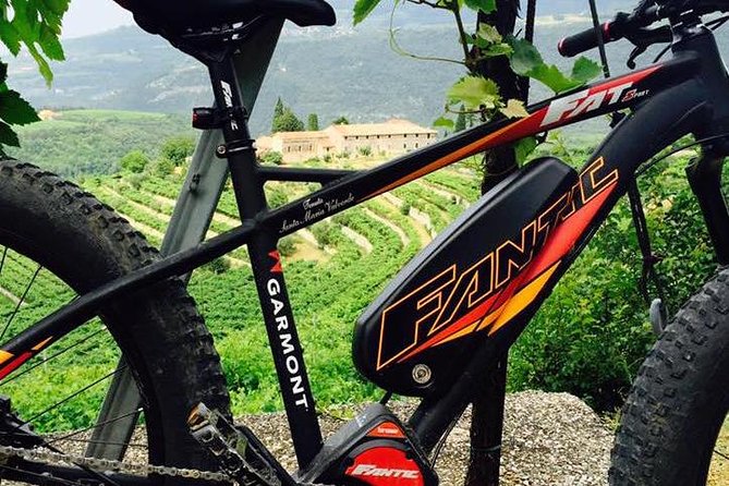 Bike Station Valpolicella: E-Bike Tour & Amarone Tasting - Meeting and Pickup Details