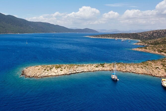 Bodrum Boat Trip With Lunch, Beer, Wine and All Soft Drinks - The Sum Up