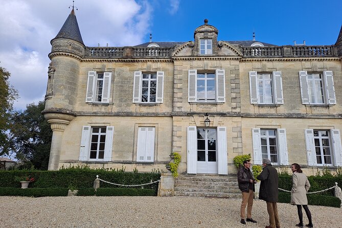 Bordeaux Médoc Region Private Wine Lovers Tour With Chateau Visits & Tastings - Reviews and Ratings From Viator Travelers