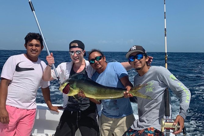 Cancun Fishing Charter if You Dont Fish You Dont Pay 46ft Yacht 12pax 25P14 - Important Note