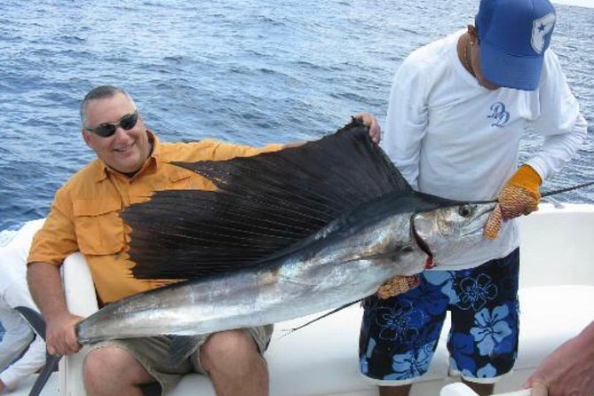 Cancun Fishing Charter if You Dont Fish You Dont Pay Bertram 31ft 6 Pax 25P5 - Directions