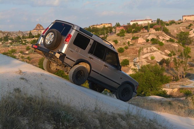 Cappadocia Jeep Safari With Hot Air Balloon Watch at Sunrise - Inclusions: Vehicle, Fees, Breakfast, and More