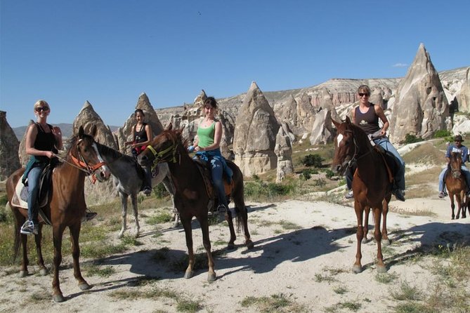 Cappadocia Sunset Horse Riding Through the Valleys and Fairy Chimneys - Reviews and Traveler Experiences