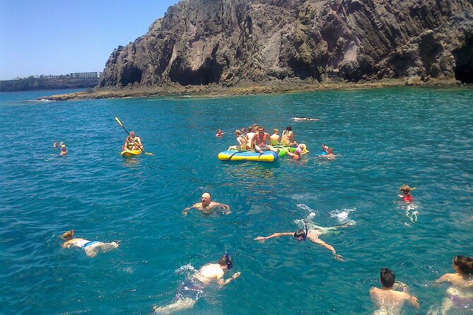 Catamaran Sailing Experience to Papagayos Beaches With Lunch and Drinks - Special Offers and Discounts