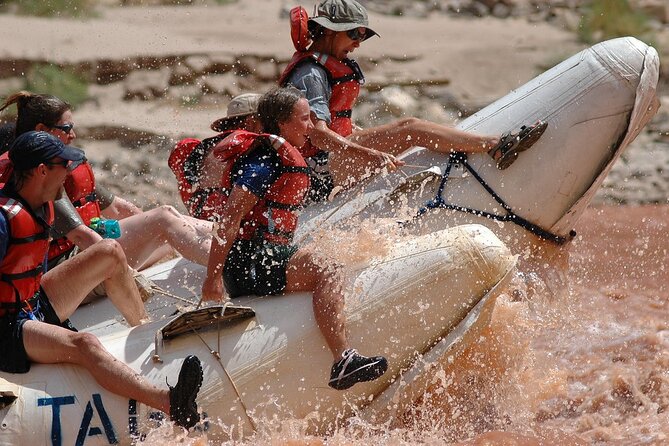 Cataract Canyon - Safety Tips for Cataract Canyon Adventure