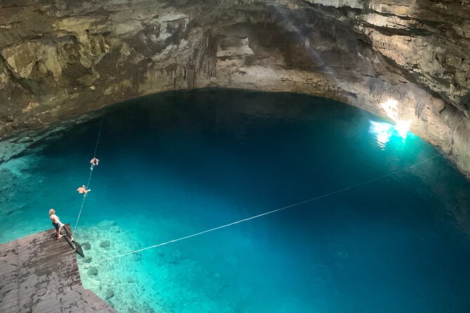 Chichen Itza and Valladolid Full-Day Guided Tour in English  - Playa Del Carmen - Meeting and Pickup