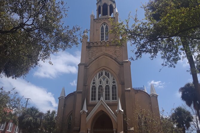 Chippewa Square to Forsyth Park: A Self-Guided Audio Tour of Savannah - Opening Hours