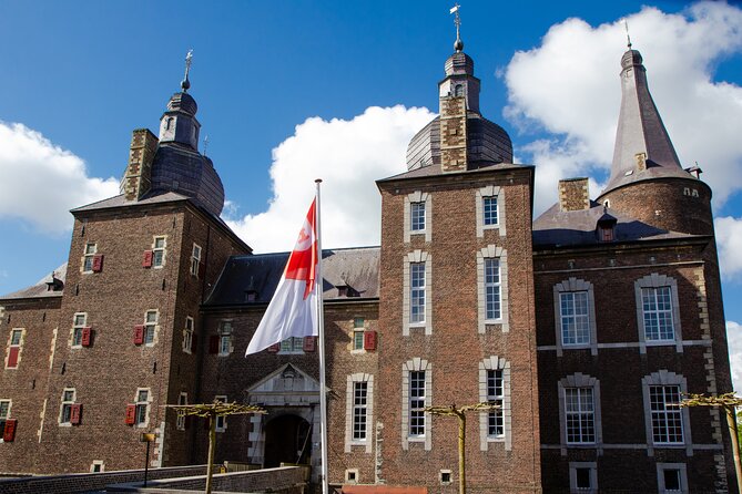 Cologne: Hoensbroek Castle Private Half-Day Tour - Common Questions