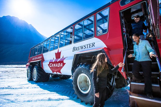 Columbia Icefield Tour With Glacier Skywalk From Calgary - Driving Through the Rocky Mountains