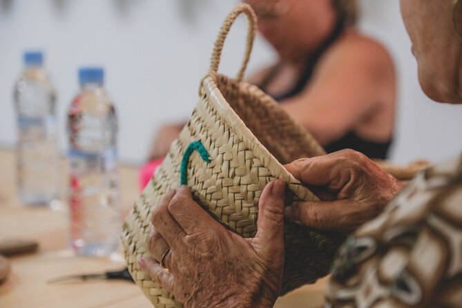Create Your Bag In A Moroccan Embroidery And Crafts Workshop - Common Questions