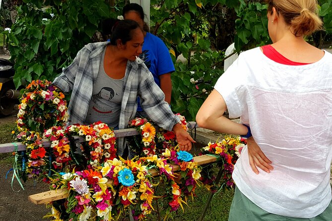 Day Tour to Teahupoo Along Tahitis West Coast, Private Personalised Small Group - Common Questions